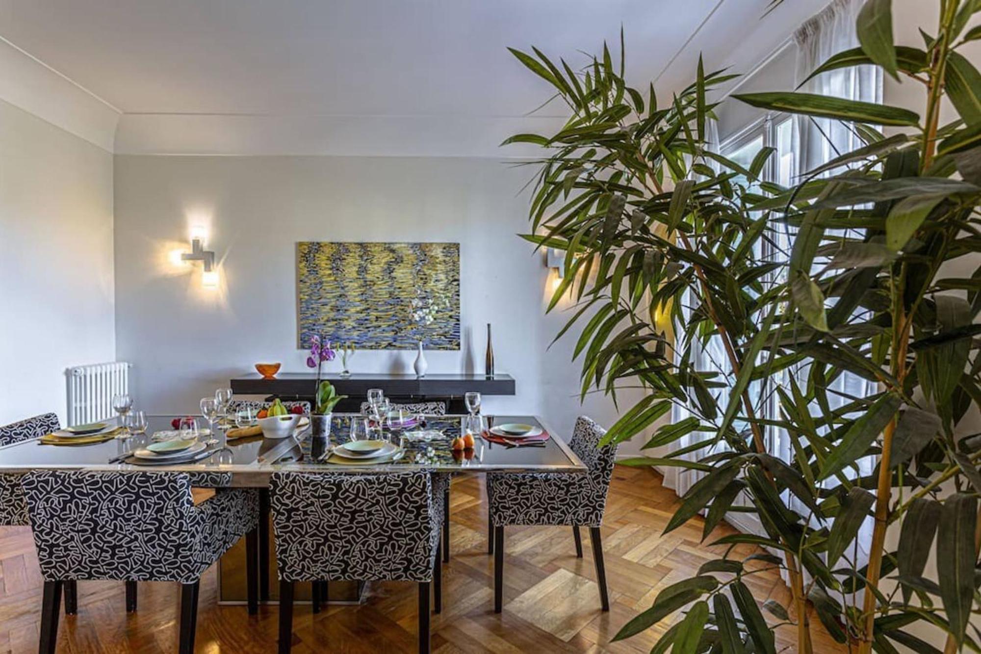 Apartment Victor Hugo - Beautiful Apartment - View Over Garden *